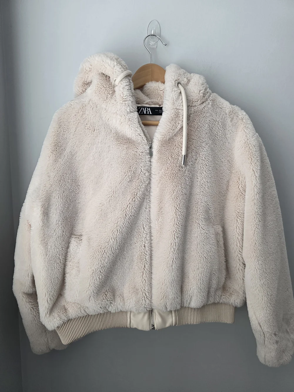 ZARA Cream Sherpa Fleece Zip Hoodie Jacket Size Large - Picture 2 of 12